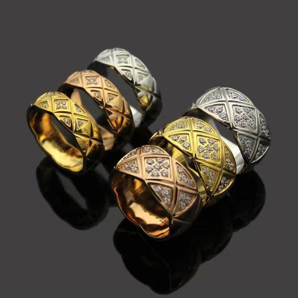 

2023 brand new crystal diamond checker couple ring couple narrow edition diamond ring for women's designer ring gold 18k luxury jewelry, Silver