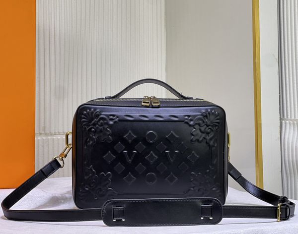 

designer shoulder bag luxury catwalk show handbags leather mens womens fashion tote bags embossed flower letter crossbody purses makeup clut