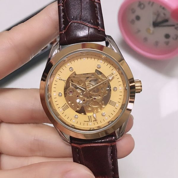 

omeg wristwatches for men 2023 new mens watches 40mm three stitches automatic mechanical watch luxury brand leather strap men fashion montre, Slivery;golden