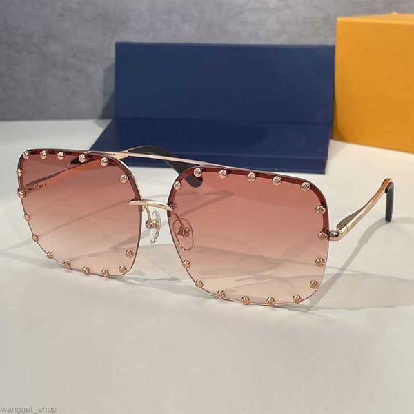 

fashionable men metal sunglasses pilot decorative designer glasses big rectangle frame lenses uv400 lightweight comfortable original box gla, White;black