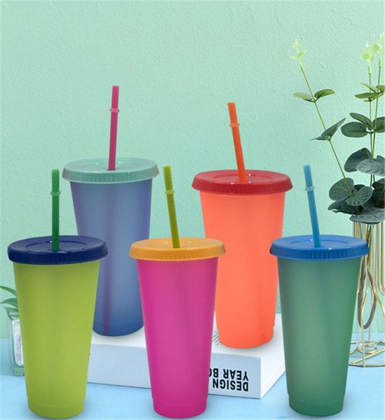 

24oz color changing cup magic water bottle with lid and straw plastic drinking tumblers beer juice coffee mugs temperature sensing5976655