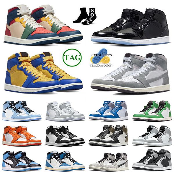 

chicago off basketball shoes jumpman 1 1s black phantom reverse mocha fragment true blue black white space jam mens women sports sneakers bi