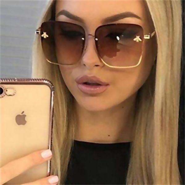 

sunglasses 2023 fashion lady oversize rimless square bee sunglasses women men small glasses gradient sun glasses female uv400 230411, White;black
