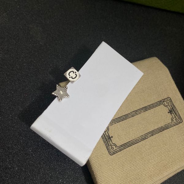 

2023 new stud earrings fashion luxury brand retro do old designer gorgeous chain pendants popular party star earrings wedding brooch jewelry, Golden;silver