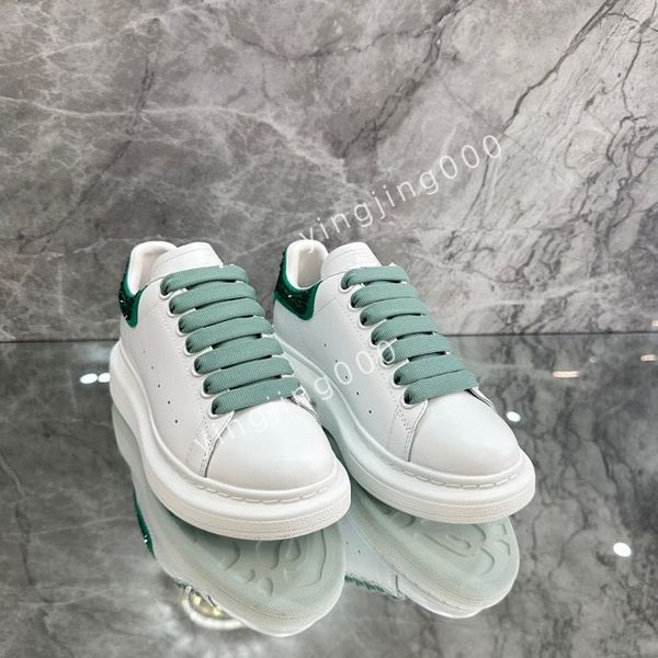 

fashion men sneakers women casual shoes platform loafers trainers black leather shoes chunky round head sneaker2023