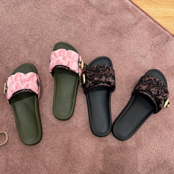 

2023 new luxury sandal famous designer woman slipper men f feel brown satin slides summer gold ser easy to wear comfort beach shoe drawstrin, Black