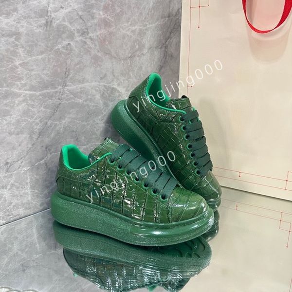 

designer women sneakers women casual shoes platform loafers trainers black leather shoes chunky round head sneaker2023