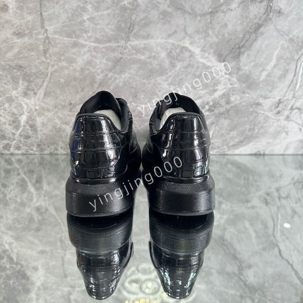 

r womens sneakers mens casual shoes platform loafers trainers black leather shoes chunky round head sneaker2023