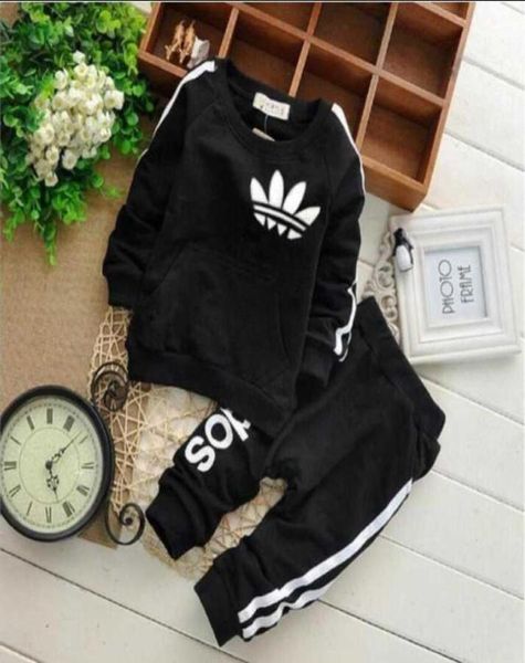 

baby boys girls suit tshirt and pants tracksuits 2 kids clothing set sweatshirts fashion spring autumn children039s dresses lo2025059, White