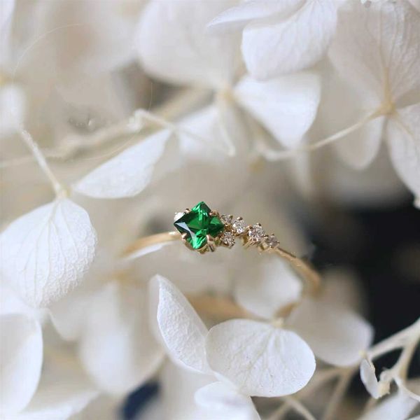 

band rings cute female emerald green stone ring % real 925 sterling silver engagement ring vintage square wedding rings for women aa230412