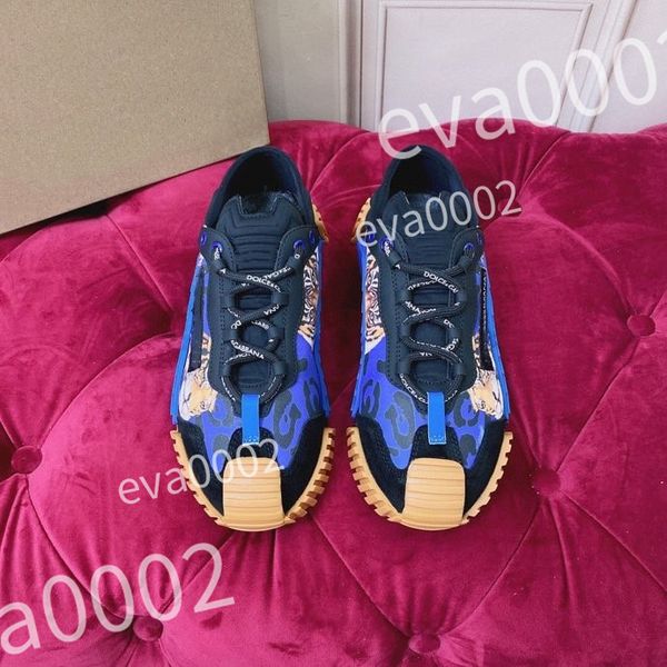 

2023 new women sneakers travel shoes leather lace-up sneaker cowhide fashion lady flat designer trainers woman shoe men sneakers, Black