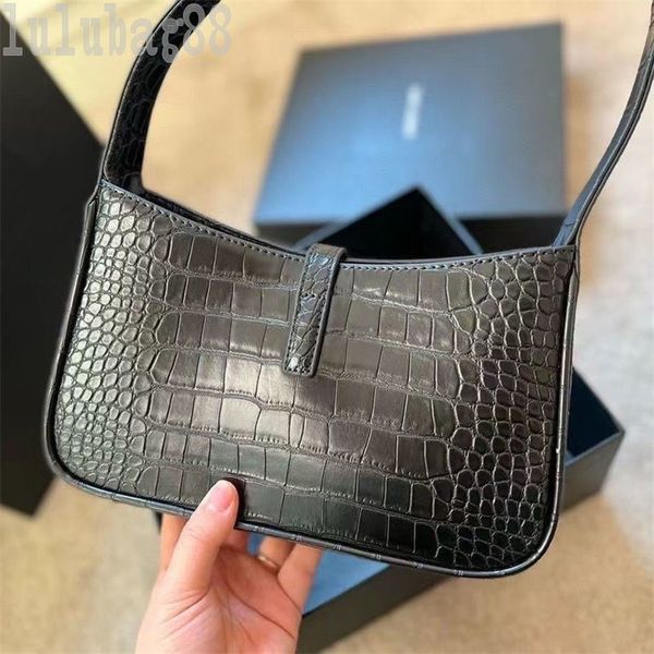 

crocodile embossed shoulder bags hobo women travel leather metal buckle zipper closure special sac senior soft party lady underarm handbags