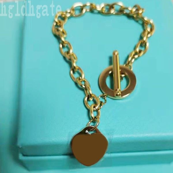 

trendy mens bracelet cool designer jewelry love bracelets for lady fashion party ins iconic heart tag with letters charm bracelet anniversar, Golden;silver