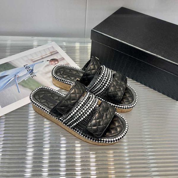 

2023 blade women's hemp rope woven metal chain sandal slipper designer fashion luxury elegant simple material flat shoes comfortable de, Black