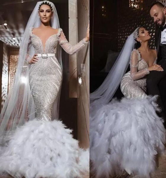 

2022 luxury sparkly mermaid wedding dresses v neck sequins beaded feather long sleeves bridal gown tiered ruffles sweep train vest6316308, White
