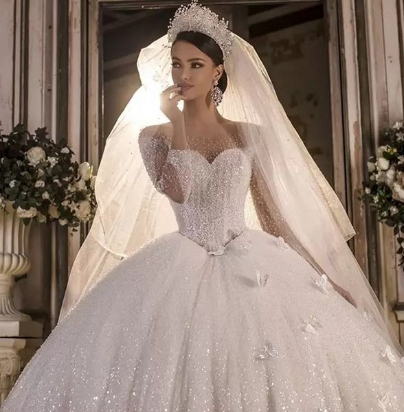 

2023 shinny wedding dress long sleeves 3d butterfly luxury crystal beaded saudi arabian dubai bridal gowns vestidos de noiva, White
