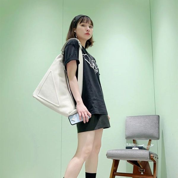

leather triangle bag large triangle bag canvas triangle shoulder bag brand luxury designer handbag women designer bag luxury zipper handbag