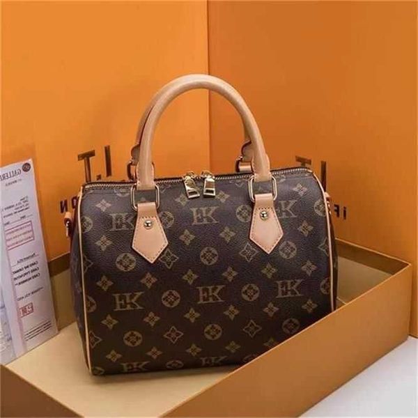 

bags shoulder classic traveler speedy 30cm women shoulderbag mono pillow totes handbags crossbody coin purse