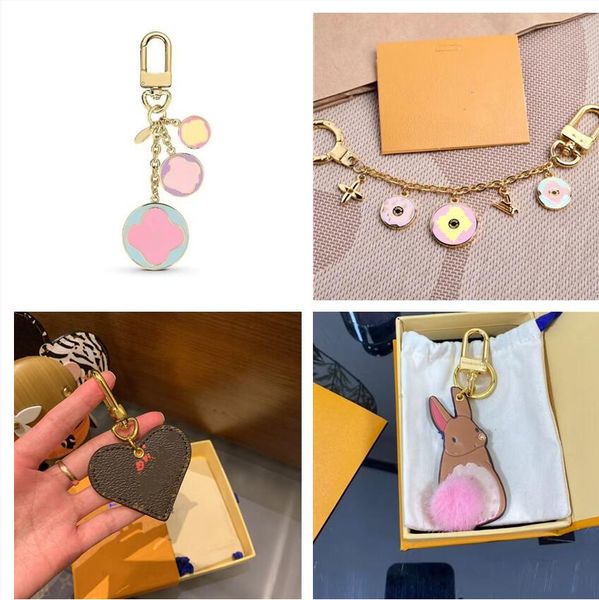 

classics luxury designer keychain fashion classic brand key buckle letter design handmade gold keychains mens womens bag pendant flower key