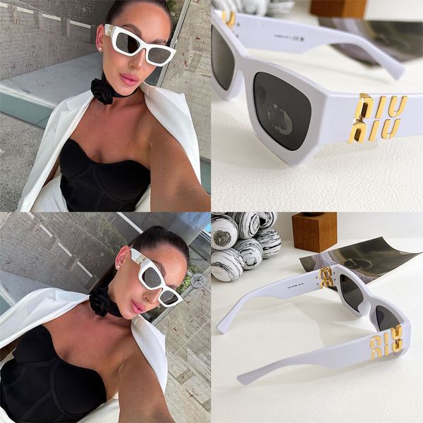 

Square designer sunglasses fashionable mens and womens face shield board frame Lunettes with metal niniu logo on the legs leisure vacation beach party SMU09WS