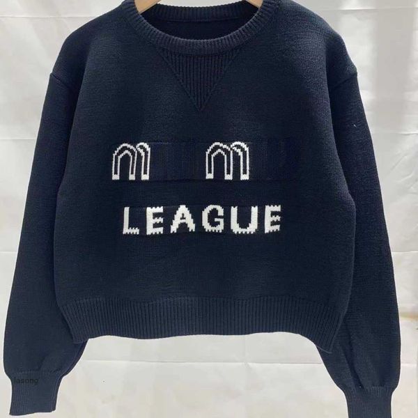 

women's sweaters designer winter women wool sweater miu designer sweaters knitted pullover hoodie casual sweatshirt embroidered oversiz, White;black