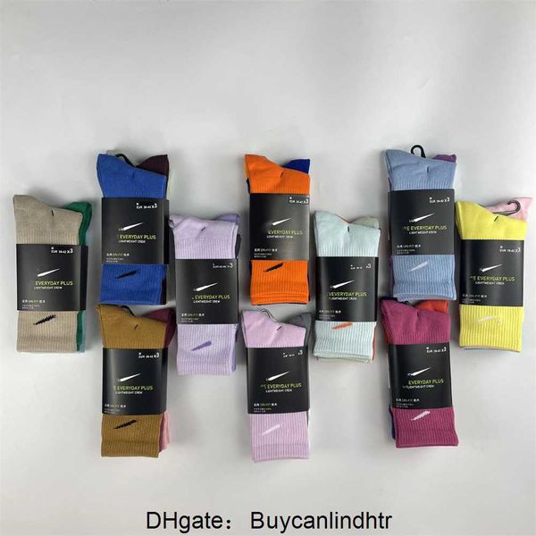 

fashion brand men's cotton socks classic black white women men breathable mixing football basketball sports ankle sock winter for male