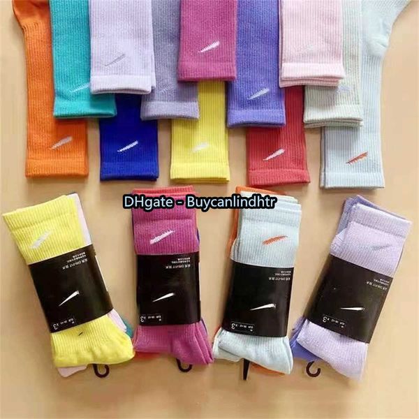 

gray mens and womens fashion short socks designer four seasons ankle lovers wholesale women casual socks womans 100% cotton check mark stock, Black