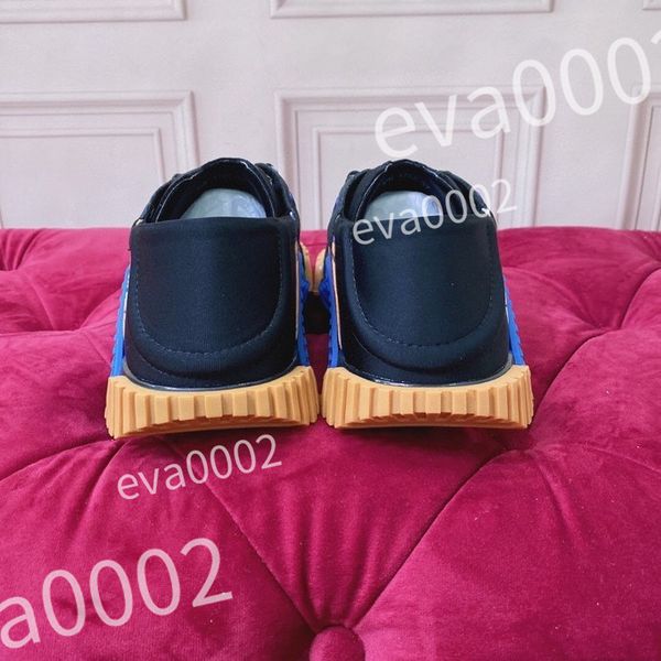 

2023 women sneakers travel shoes leather lace-up sneaker cowhide fashion lady flat designer trainers woman shoe men sneakers, Black