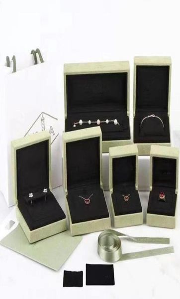 

classic brand nice quality design double ring box exquisite pendant necklace jewelry gift display packaging case9782294, Black;white