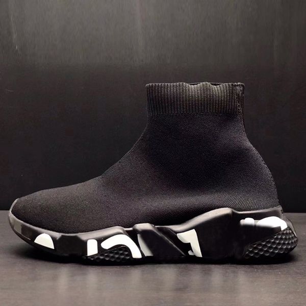 

womens classics popular sneakers socks shoes couple elasticity sports shoes luxury mens lightweight comfortable ventilate sock shoes 645056, Black