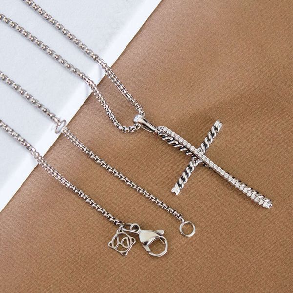

DY Necklace Jewelry classic designer luxury top accessories Cross Necklaces with Imitation Diamond Pendant Hot Selling DY Jewelry Accessories Christmas gift