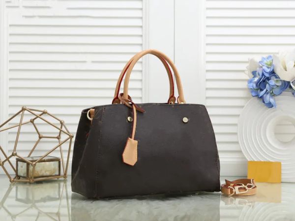 

mt new designer handbag travel shoulder bag crossbody bag women's handbag oxidized leather classic alphabet zipper handbag purse