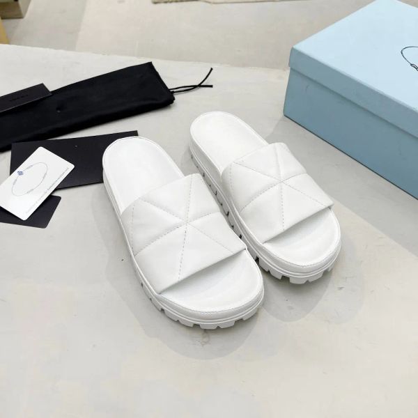 

designer womens slippers leather sole slippers summer sandals slippers flat women sandals luxury designer shoes beach classic heel home bath, Black