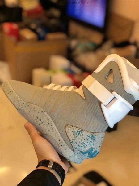 

2023 new 2020 automatic laces air mag back to the future glow in the dark gray basketball shoes marty mcfly's led shoes lighting mags b, Black