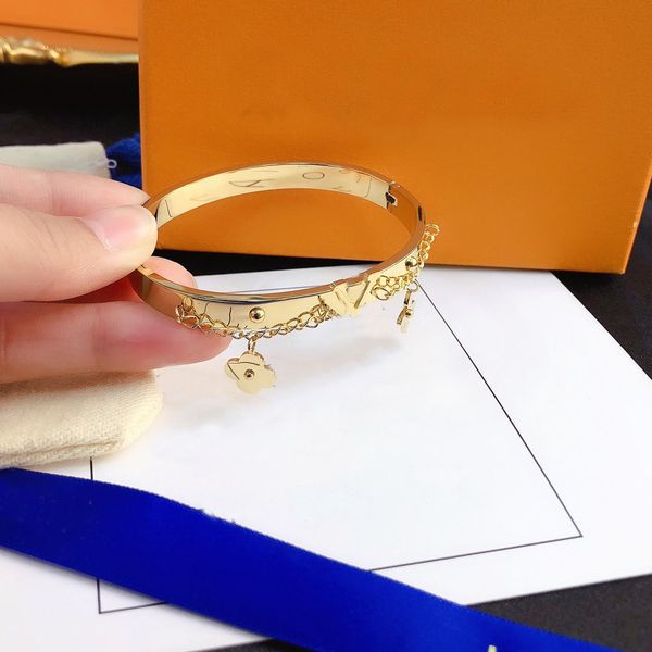 

trendy luxury designer bangle bracelet for women letter wristband cuff fashion 18k gold plated stainless steel brand accessory birthday gift, Black