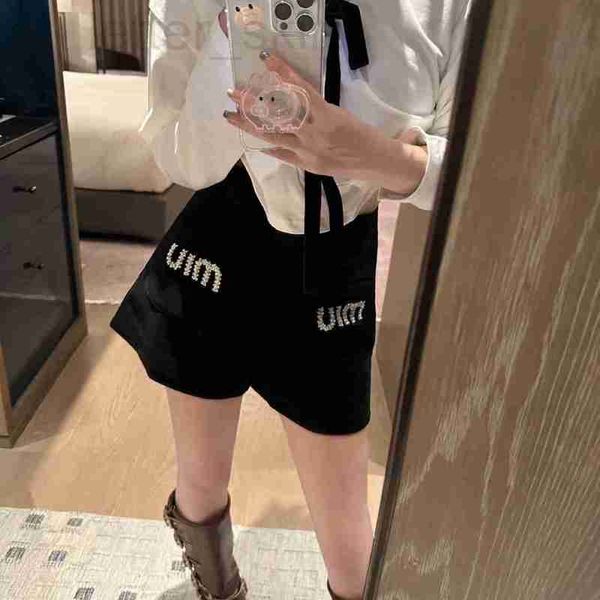 

women's pants & capris designer new23ss summer new high waist velvet letter diamond pocket shorts fashion versatile four seasons mten, Black;white