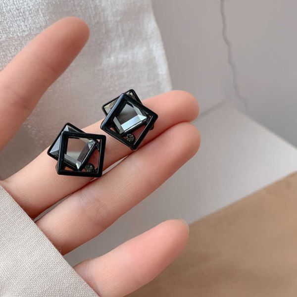 

stud black crystal metal square earrings 2021 new elegant women fashion ear studs p230411, Golden;silver