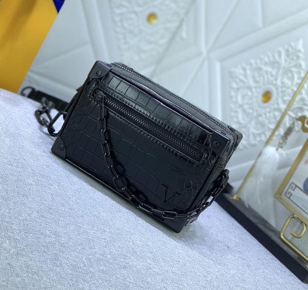 

designer womens shoulder bag luxury mini soft trunk chain bags leather fashion handbags flower letters crossbody ladies crocodile stripe mak