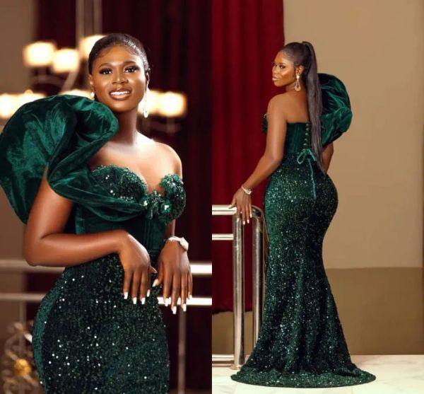 

2023 dark green evening dresses mermaid sleeveless sequins one shoulder velvet ruffles foral sweep train plus size prom gown formal custom v, Black;red