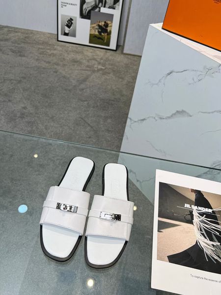 

summer sandals 2023 summer selling luxury faux fur fashion leather flip flops designer women sandals slippers 0401, Black