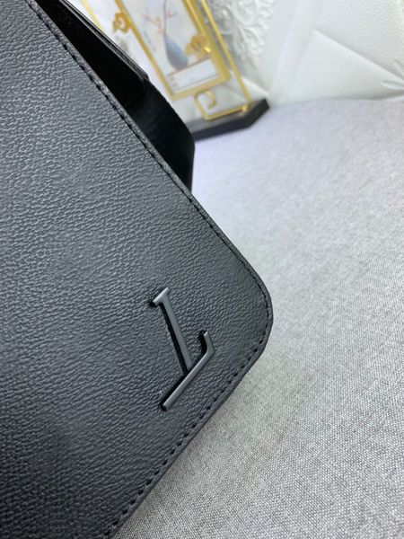 

famous brand classic designer men leather fashion bags messenger fashion shoulder bag women travel school bags man crossbody handbags