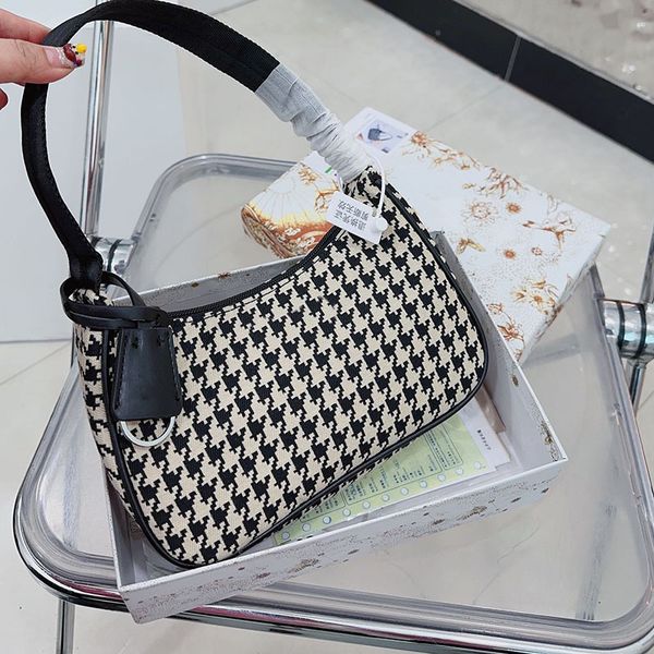 

ladies shoulder bags practical designer plaid design hand carry bags luxury gorgeous fashion women shoulder bag designed cloth bag 22 15 6cm