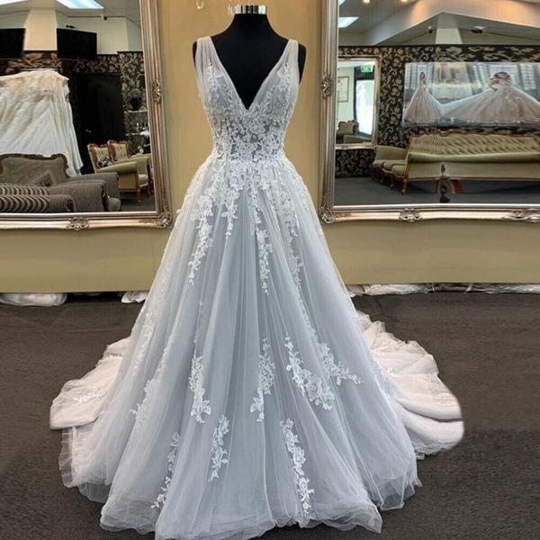

v neck tulle wedding dress white lace appliques sleeveless bridal gown plus size