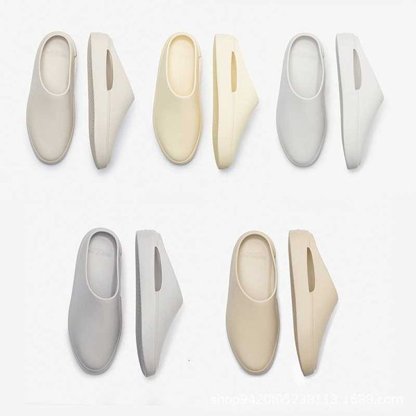 

2023 spring and summer new high version fag simple solid color thick soled sals for men women, Black