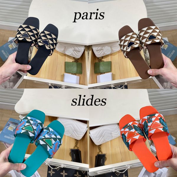 

2023 woman embroidered fabric slides slippers multicolor embroidery mules womens home flip flops casual sandals summer leather flat slide ru, Black
