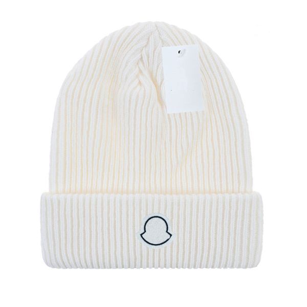 

Designer Beanie Temperament Versatile Knitted Warm Design Hat Christmas Gift 2QXR, Red