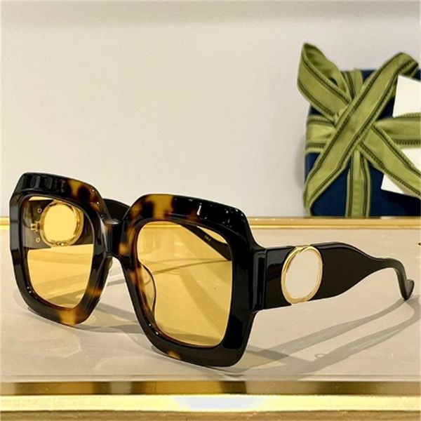 

interlocking big sunglasses shiny black injection frame men luxury designer men eyeglasses 1022 gafas de sol rectangular sun glasses with bo, White;black