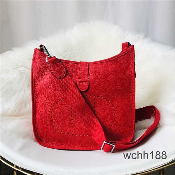 

perforated herma evelyns designer bags fashion cowhide bag 2023 casual women's with one shoulder girl tote purse classic handbags fm54