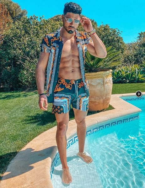 

mens tracksuits beachwear loose set short sleeve shirt casual shorts suit for men sweatsuit summer hawaii printed tops clothes designer track suit sportswear, Tz-35