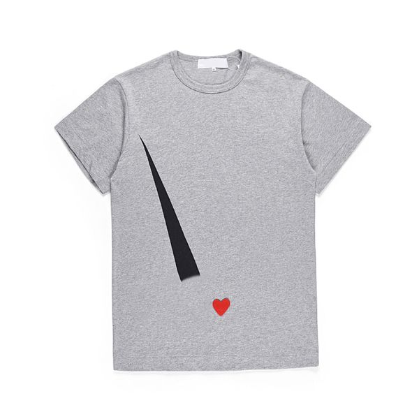 

fashion mens play t shirt designer red heart shirt commes casual women shirts des badge garcons high quanlity tshirts cotton embroidery mn, White;black